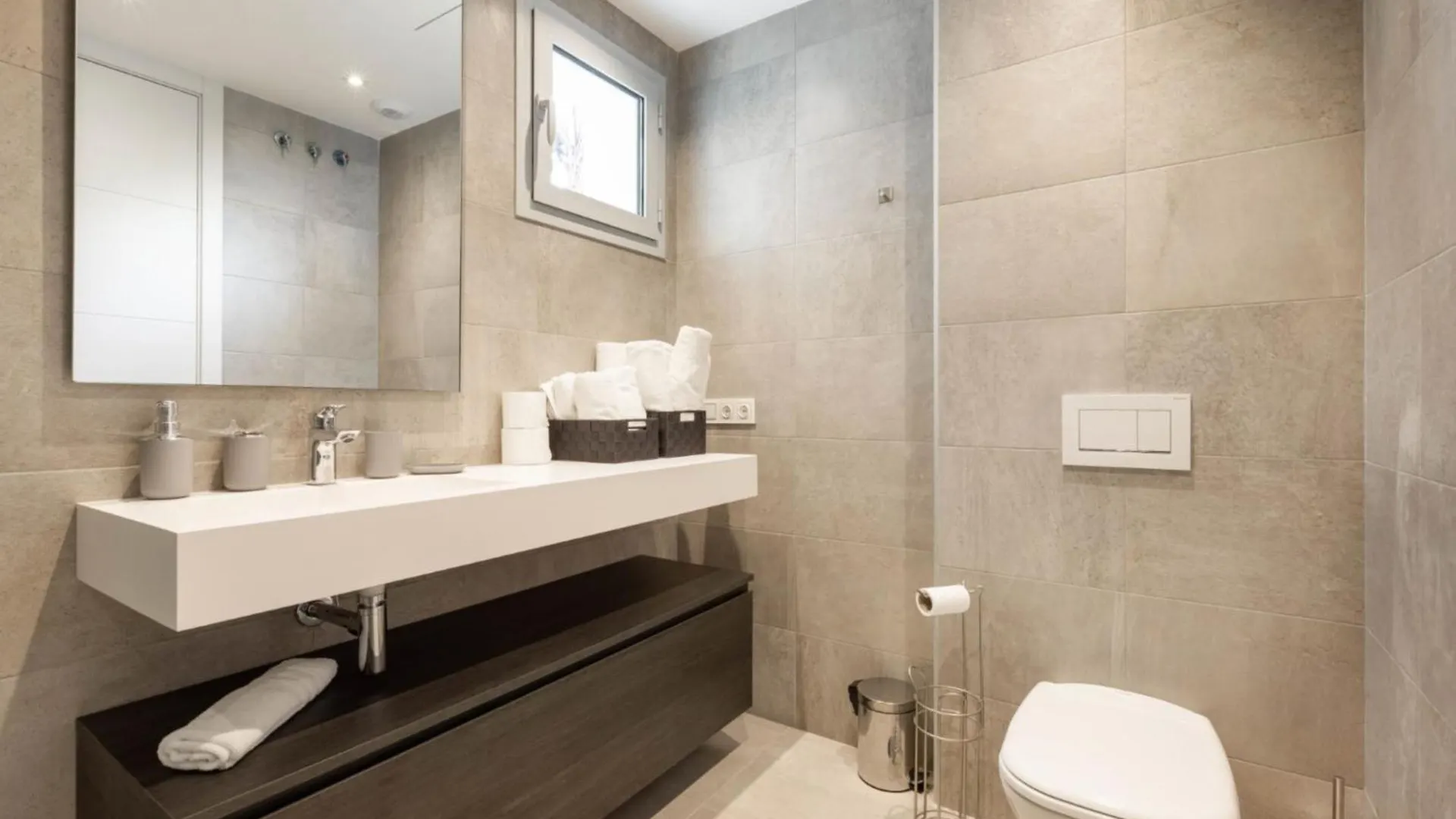 Al-1204 Ground Floor Apartment In Alcazaba Lagoon Estepona